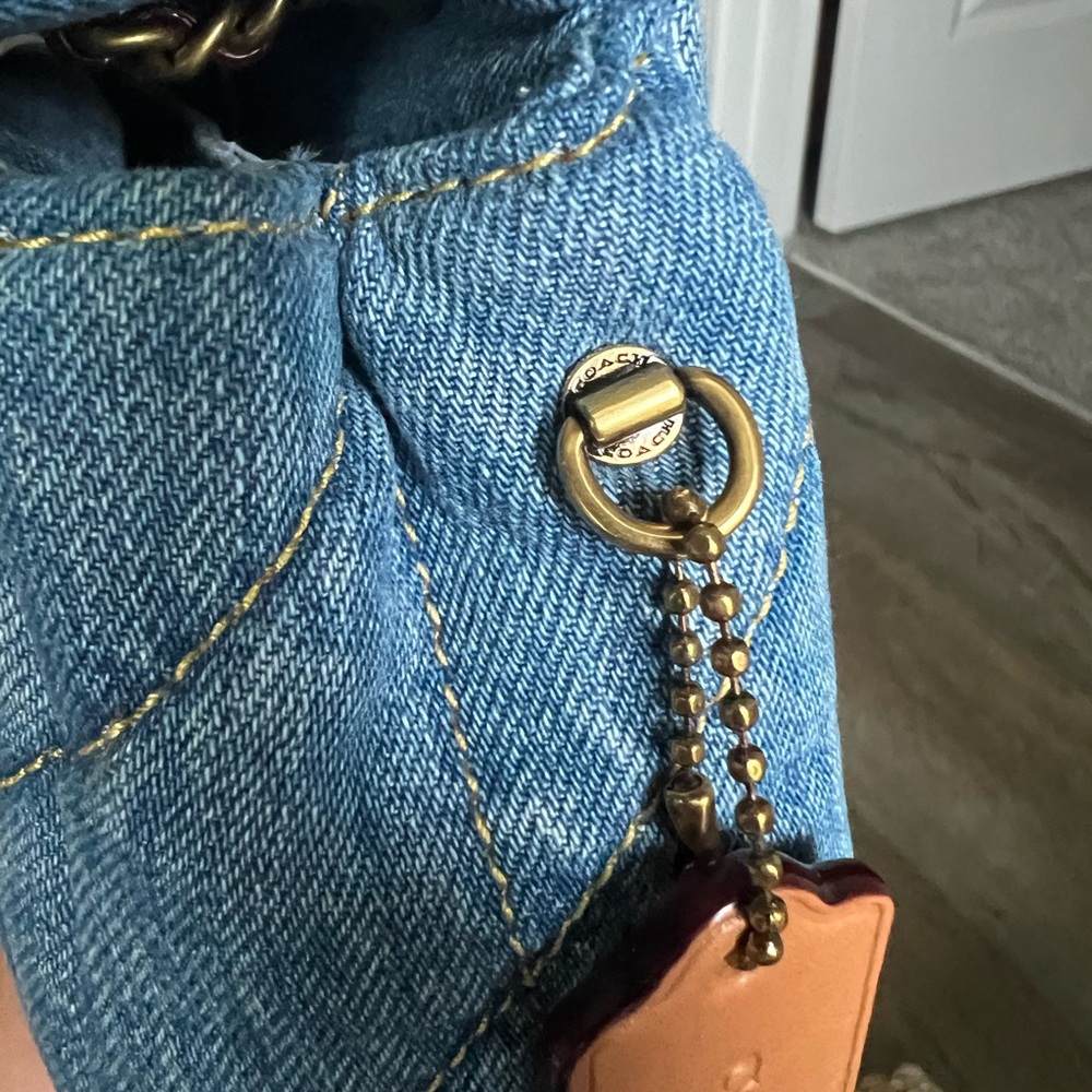 Coach Blue Quilted Shoulder Bag with Gold Chain - Picture 12 of 14